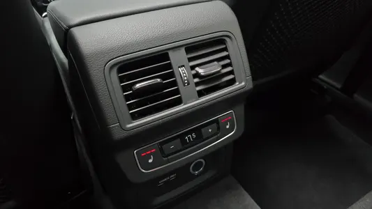 Audi Q5 (FY) 45 TFSI 2021 29