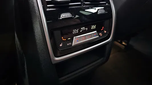 BMW X6 (G06) xDrive40i M 2020 20