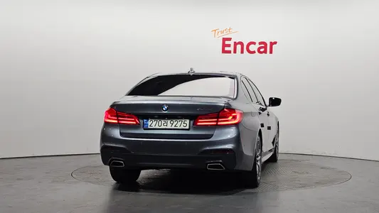BMW 5 Series (G30) 520d M 2017 4