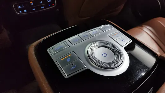 Genesis G80 (RG3) 2.2 AWD 2020 19