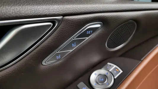 Genesis G80 (RG3) 2.2 AWD 2020 28