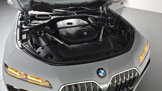 BMW 7 Series (G70) 740i sDrive M 2023 6