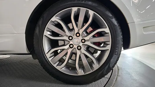 Land Rover 2 3.0 SDV6 AB 2017 21