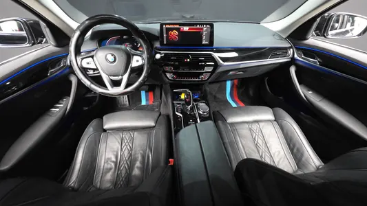 BMW 5 Series (G30) 523d 2021 7