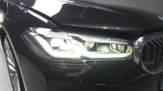 BMW 5 Series (G30) 523d 2021 22