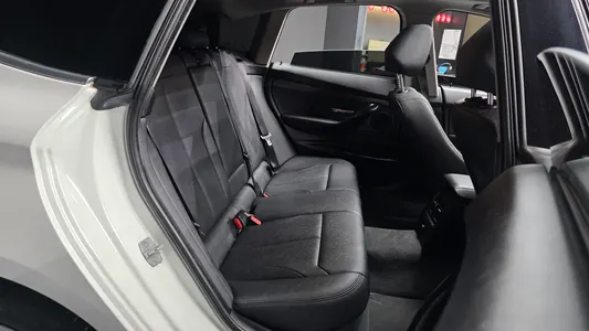 BMW 3 Series GT (F34) GT 320d xDrive 2020 12