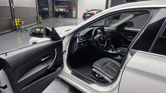 BMW 3 Series GT (F34) GT 320d xDrive 2020 10