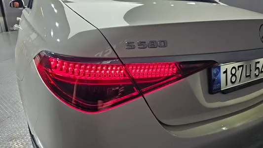 Mercedes-Benz S-Class W223 S450L 4MATIC 2022 23