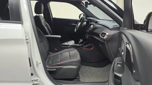 Chevrolet 트레일블레이저 1.3 2WD 2021 26