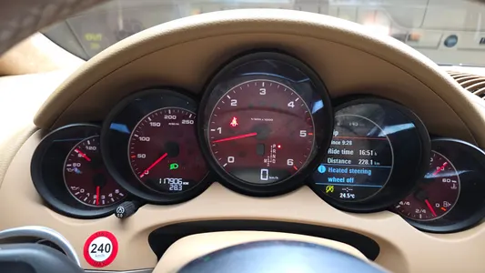 Porsche 카이엔 3.0 2015 8