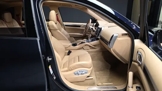 Porsche 카이엔 3.0 2015 11