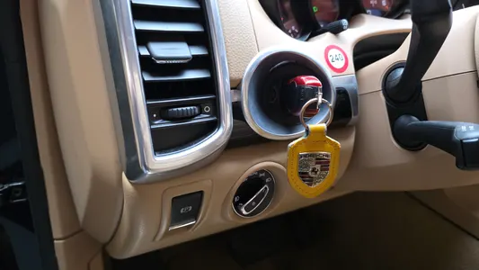 Porsche 카이엔 3.0 2015 17