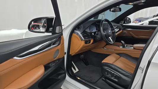 BMW X6 (F16) M50d 2018 10
