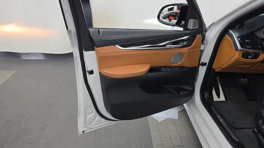 BMW X6 (F16) M50d 2018 24