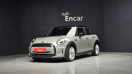 MINI 5 2021