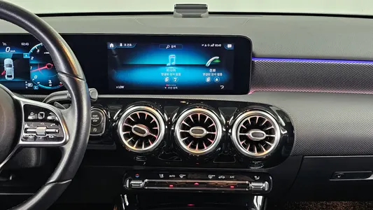 Mercedes-Benz A-Class W177 A220 2021 14
