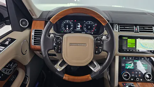 Land Rover 4 5.0 SC AB LWB 2019 16