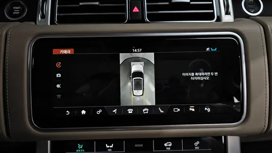 Land Rover 4 5.0 SC AB LWB 2019 17