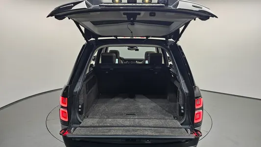 Land Rover 4 5.0 SC AB LWB 2019 19
