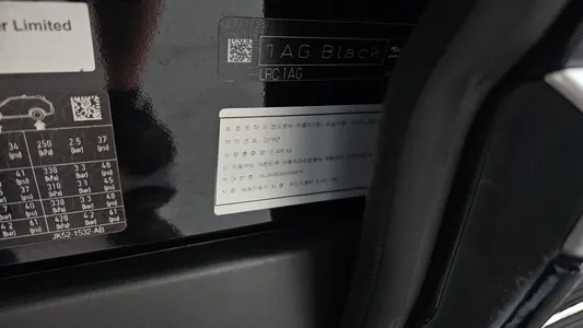Land Rover 4 5.0 SC AB LWB 2019 30