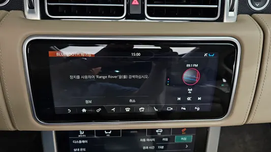 Land Rover 4 5.0 SC AB LWB 2019 37