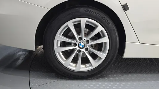 BMW 3 Series GT (F34) GT 320d 2016 5