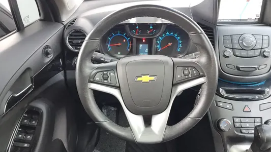 Chevrolet 올란도 LPG LT 2011 13