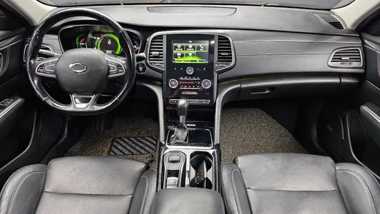 Renault Korea SM6 2.0 LPe LE () 2017 7