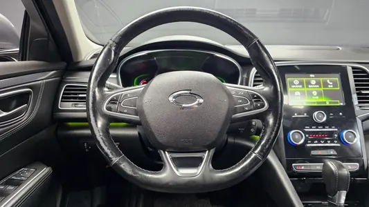 Renault Korea SM6 2.0 LPe LE () 2017 13