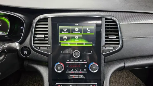 Renault Korea SM6 2.0 LPe LE () 2017 14
