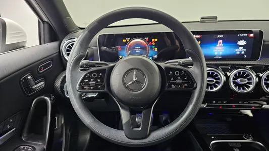 Mercedes-Benz A-Class W177 A220 2020 15