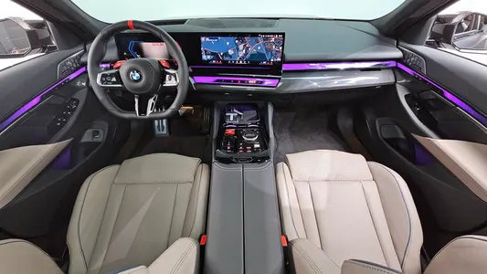 BMW M5 (G90) M5 2025 7