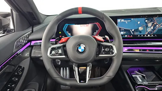 BMW M5 (G90) M5 2025 13