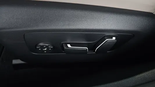 BMW M5 (G90) M5 2025 31