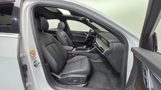 Audi A6 (C8) 45 TFSI 2019 10