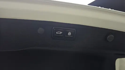 Kia K5 3 1.6 2025 17