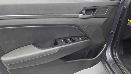 Hyundai AD 1.6 GDI 2017 24