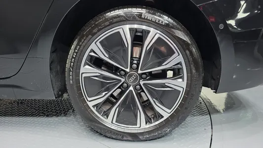 Audi A5 (B10) 40 TFSI 2025 21