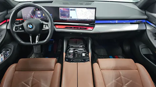 BMW 5 Series (G60) 530i xDrive M 2025 6