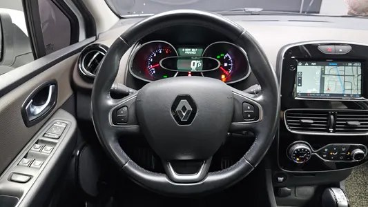 Renault Korea 클리오 2018 12