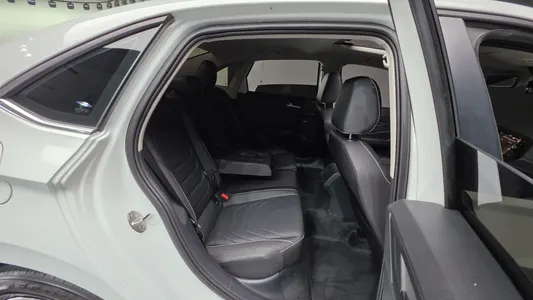 Volkswagen 7 1.5 TSI 2023 19