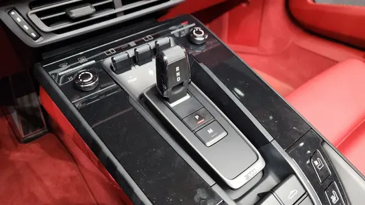 Porsche 911 (992) 4 GTS 2023 9