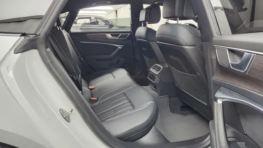 Audi A7 (4K) 55 TFSI 2022 12