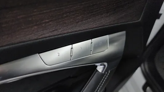 Audi A7 (4K) 55 TFSI 2022 26