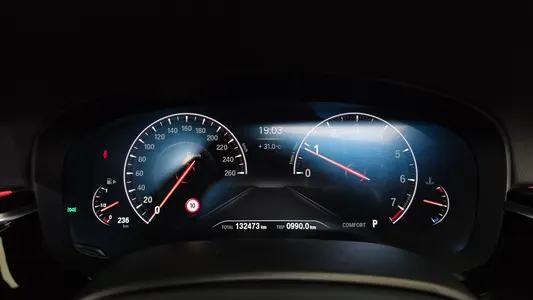 BMW 5 Series (G30) 530i xDrive M 2019 8