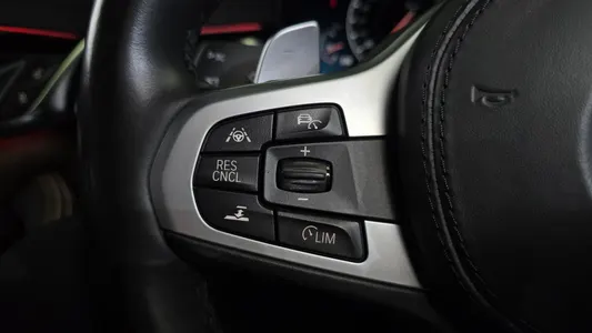BMW 5 Series (G30) 530i xDrive M 2019 16