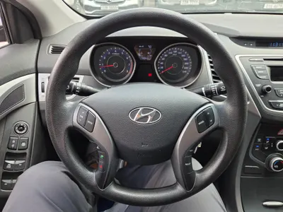 Hyundai 아반떼 1.6 GDi 2013 9