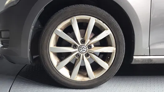 Volkswagen 7 2.0 TDI 2014 5