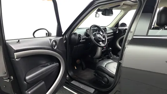 MINI D ALL4 2014 10