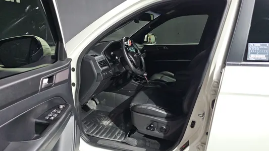 KG Mobility 렉스턴 스포츠 2.2 4WD 2022 10